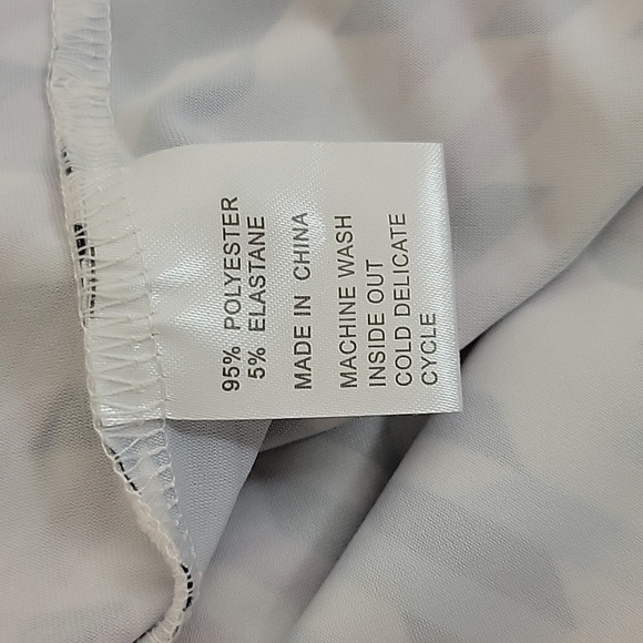 Tracy Negoshian, women's Black and White Houndstooth Brenda Dress Medium NWT - Picture 7 of 7